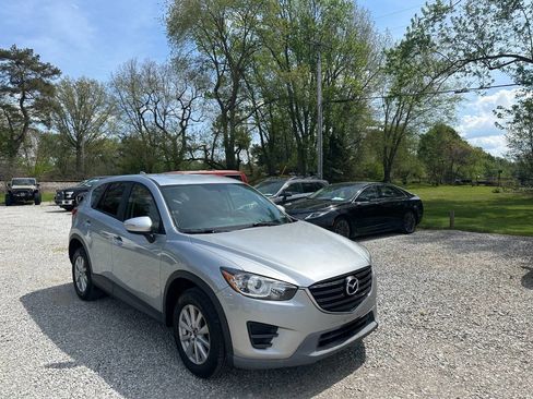 Used 2016 MAZDA CX-5 Sport FWD image 3
