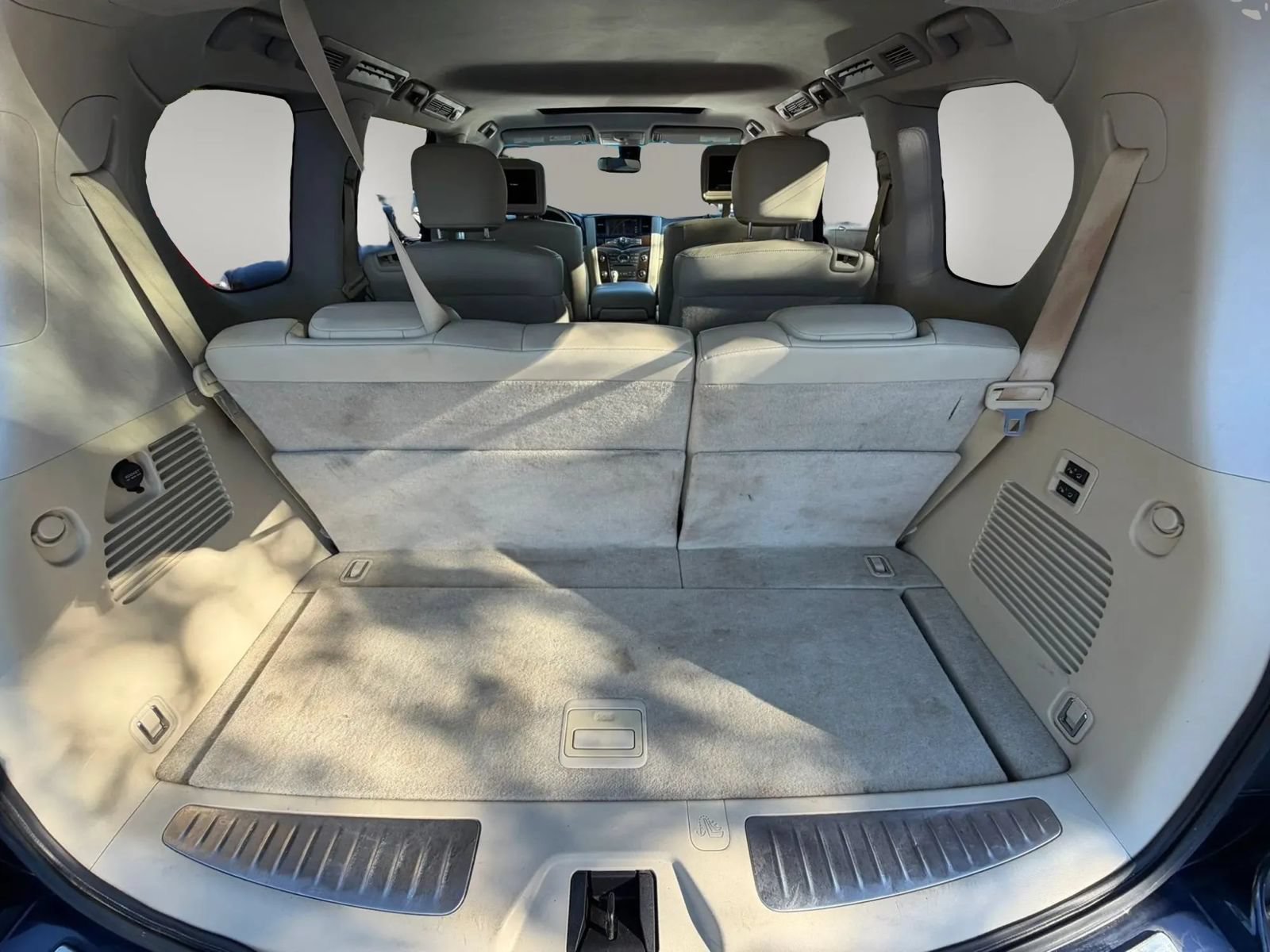 Used 2015 INFINITI QX80 4WD w/ 22" Wheel Package image 25