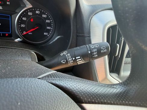 Used 2022 GMC Terrain SLE w/ Driver Convenience Package image 14