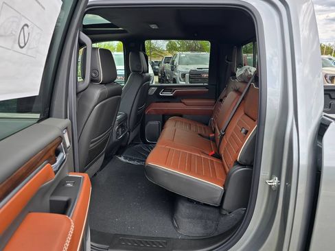 Used 2026 GMC Sierra 2500 Denali Ultimate w/ Snow Plow Prep/Camper Package AWD/4WD image 27