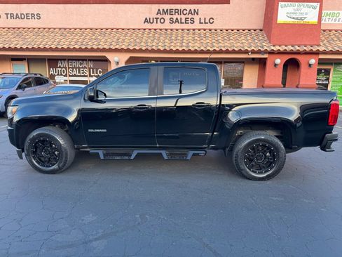 Used 2019 Chevrolet Colorado LT w/ LT Convenience Package image 10