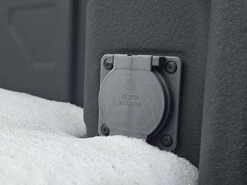 Used 2024 Chevrolet Silverado 3500 LT w/ Convenience Package image 11