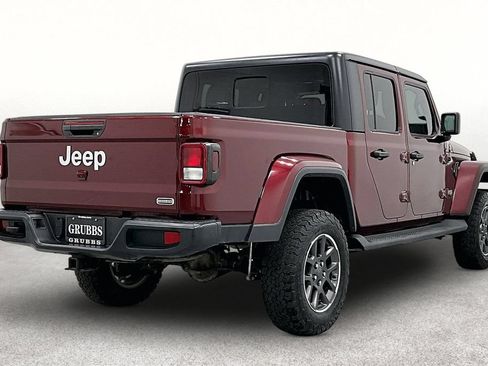 Used 2021 Jeep Gladiator Overland AWD/4WD image 2