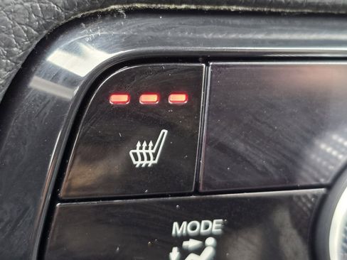 Certified 2025 Honda Pilot TrailSport image 10