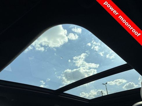 Used 2023 Jeep Grand Cherokee L Overland image 5