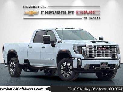 New 2026 GMC Sierra 3500 Denali w/ Denali Reserve Package