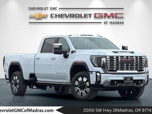New 2026 GMC Sierra 3500 Denali w/ Denali Reserve Package image 1
