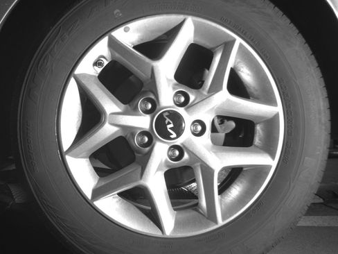 Used 2025 Kia Soul LX w/ LX Technology Package image 14