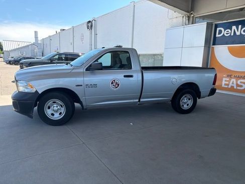 Used 2018 RAM 1500 Tradesman w/ Power & Remote Entry Group RWD image 2