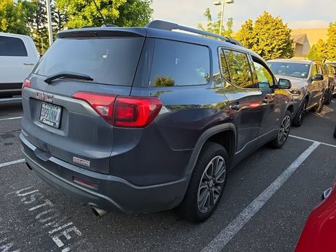 Used 2018 GMC Acadia SLT AWD/4WD image 3