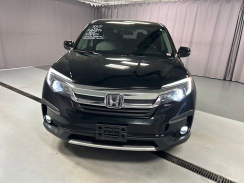 Used 2019 Honda Pilot EX image 2