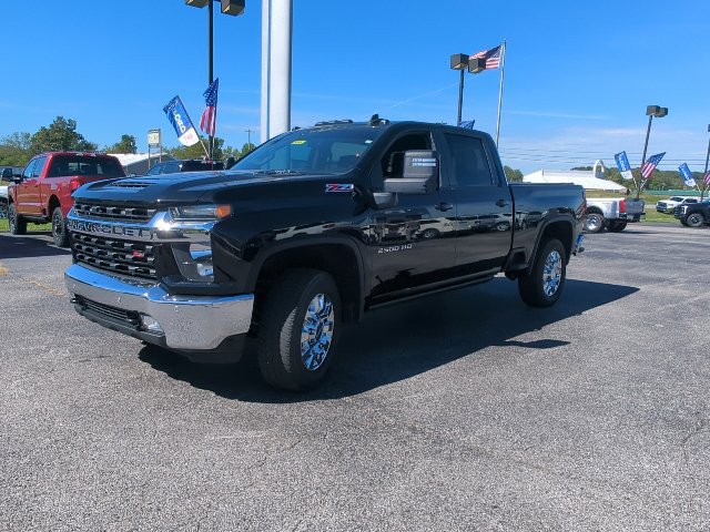 Used 2021 Chevrolet Silverado 2500 LT w/ All Star Edition AWD/4WD image 5