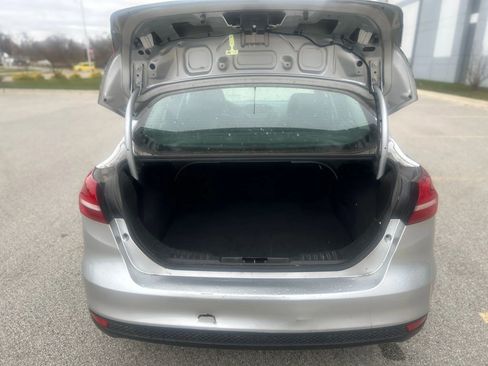 Used 2018 Ford Focus S image 5