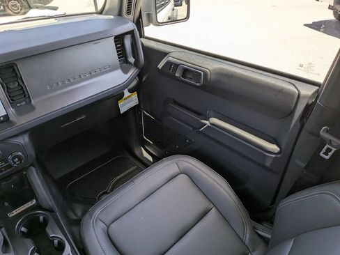 New 2026 Ford Bronco Badlands AWD/4WD image 15