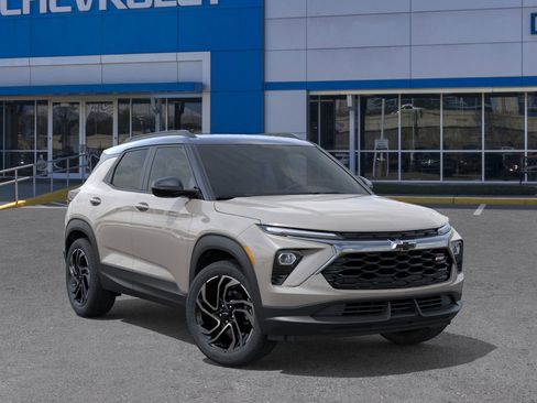 New 2026 Chevrolet TrailBlazer RS w/ Driver Confidence Package image 7