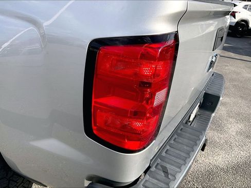 Used 2018 Chevrolet Silverado 1500 LT w/ All Star Edition image 29