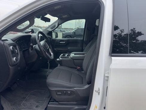 Used 2020 GMC Sierra 1500 Elevation w/ Elevation Value Package image 6