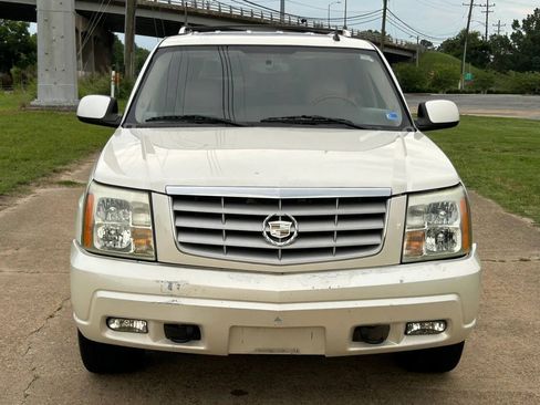 Used 2006 Cadillac Escalade AWD image 8
