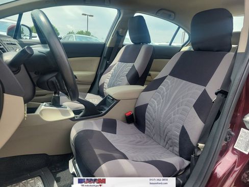 Used 2015 Honda Civic LX image 9
