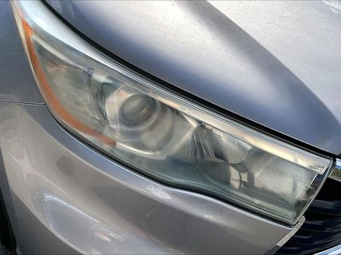 Used 2015 Toyota Highlander Plus image 34