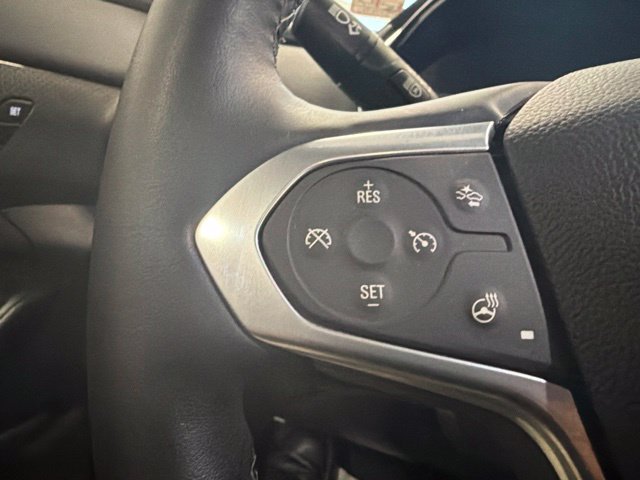 Used 2023 Chevrolet Traverse Premier AWD/4WD image 36