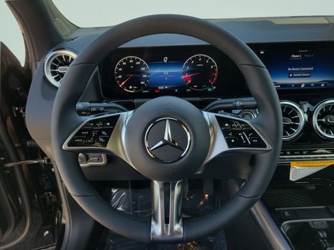 Certified 2026 Mercedes-Benz GLA 250 image 17