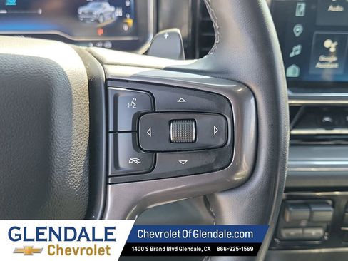 Used 2024 Chevrolet Silverado 1500 High Country w/ Technology Package image 33