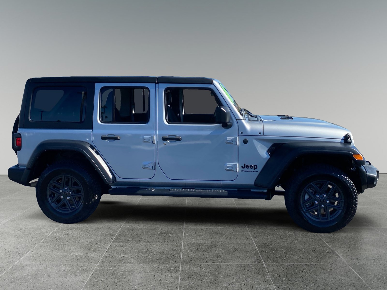 Used 2024 Jeep Wrangler Unlimited Sport AWD/4WD image 6