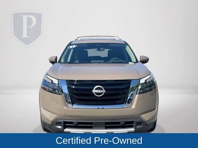 Used 2025 Nissan Pathfinder Platinum
