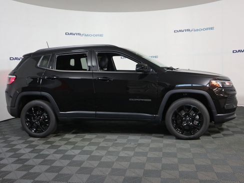 New 2026 Jeep Compass Latitude w/ Quick Order Package 29K image 4