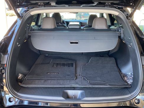 Certified 2026 Nissan Murano Platinum w/ Cargo Package AWD/4WD image 10