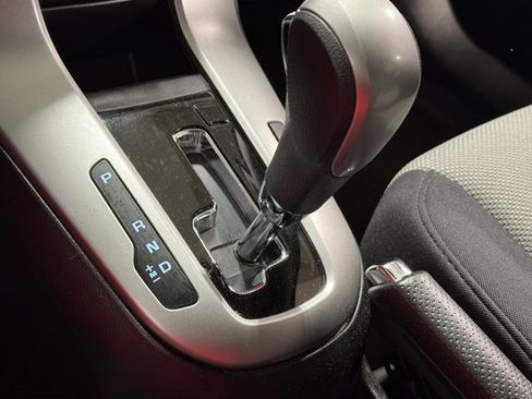 Used 2014 Chevrolet Cruze LS image 16