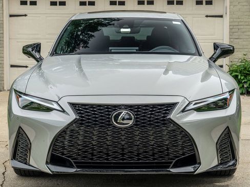 Used 2025 Lexus IS 500 w/ F-Sport Performance RWD image 13