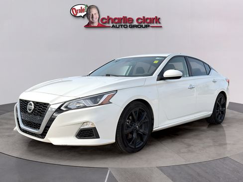 Used 2021 Nissan Altima 2.5 S FWD image 1