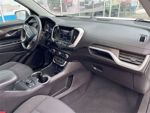 Certified 2024 GMC Terrain SLE w/ Driver Convenience Package image 27