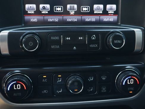 Used 2016 GMC Sierra 1500 SLT w/ Enhanced Driver Alert Package AWD/4WD image 42