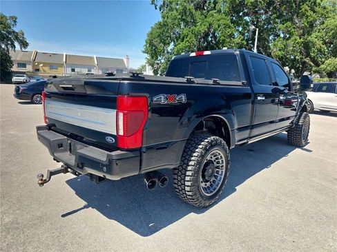 Used 2021 Ford F250 Platinum AWD/4WD image 4