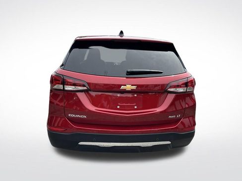 Used 2024 Chevrolet Equinox LT AWD/4WD image 5