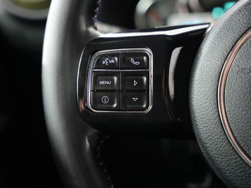 Used 2016 Jeep Wrangler Unlimited Sport AWD/4WD image 12