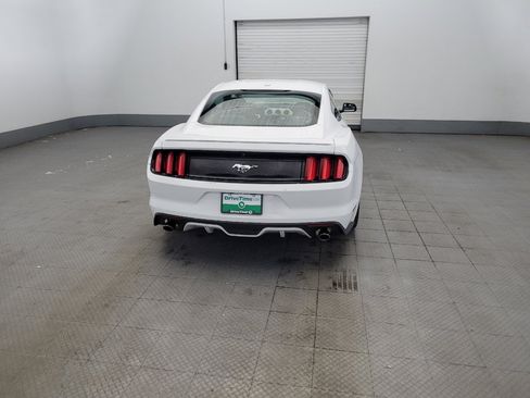 Used 2017 Ford Mustang Premium RWD image 7