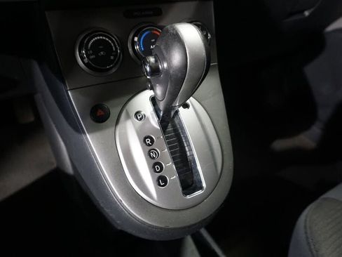 Used 2010 Nissan Sentra 2.0 S w/ Convenience Pkg FWD image 15