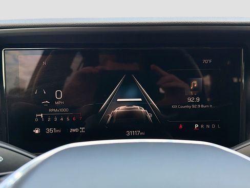 Used 2025 GMC Terrain Elevation image 37