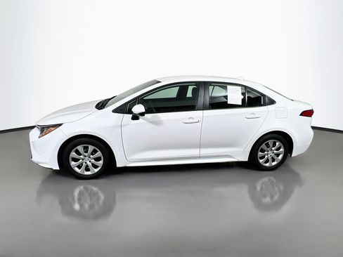 Used 2026 Toyota Corolla LE FWD image 9
