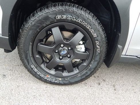 Certified 2025 Subaru Outback Wilderness AWD/4WD image 9