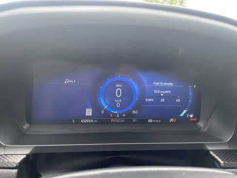 Used 2024 Ford Explorer ST w/ Technology Package image 24