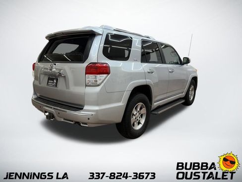 Used 2011 Toyota 4Runner SR5 w/ Premium Pkg w/Leather image 5
