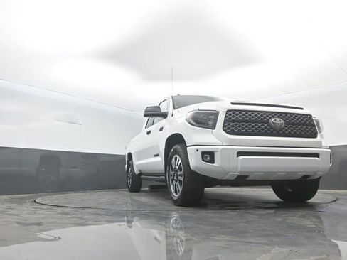 Used 2019 Toyota Tundra SR5 w/ TRD Sport Package AWD/4WD image 34