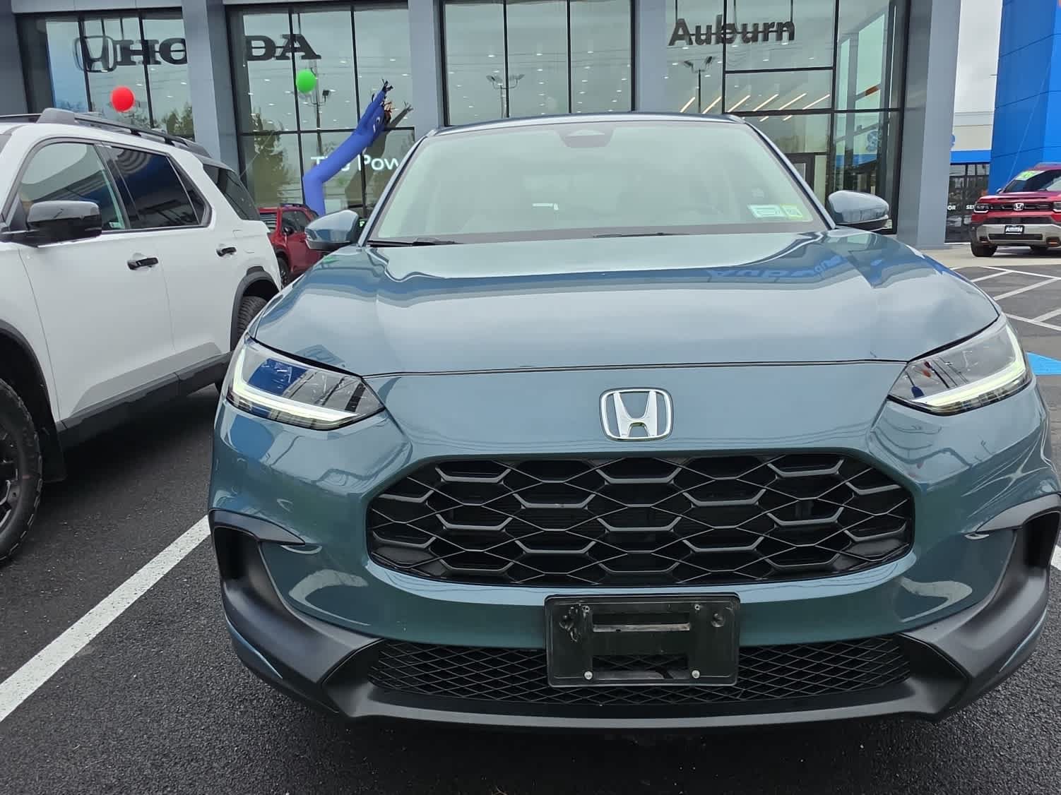 Used 2024 Honda HR-V LX image 8