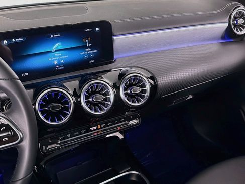 Certified 2023 Mercedes-Benz CLA 250 image 20