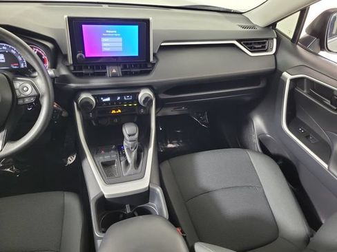 Used 2025 Toyota RAV4 LE FWD image 17